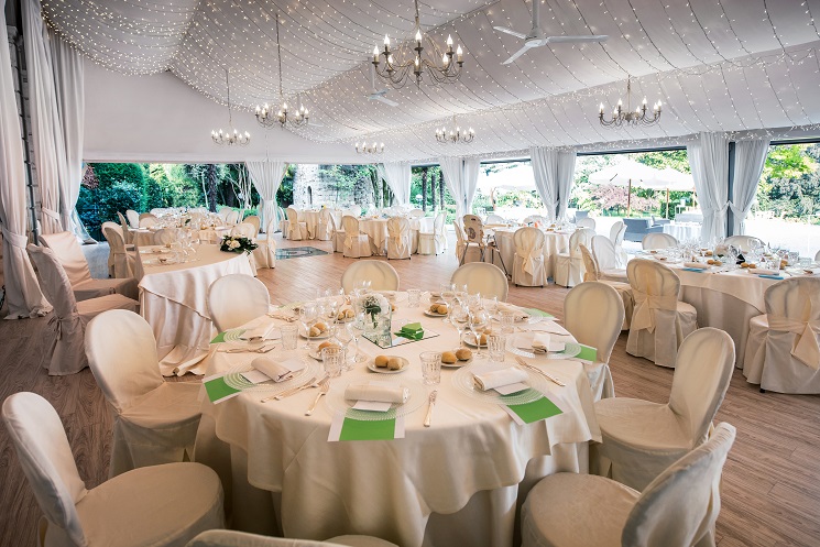 How Can I Make a Financial Gain Trade Lines for Sale at Personal Tradelines With a Wedding Venue?